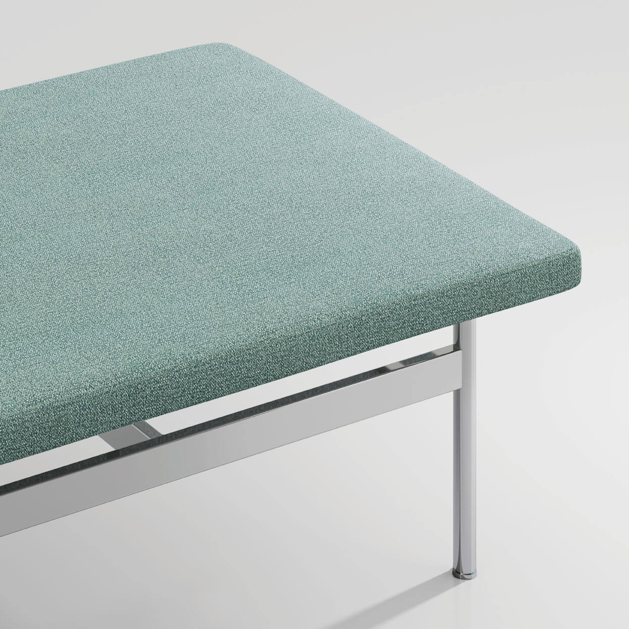 Bella_3539-941_Lake_Application-1