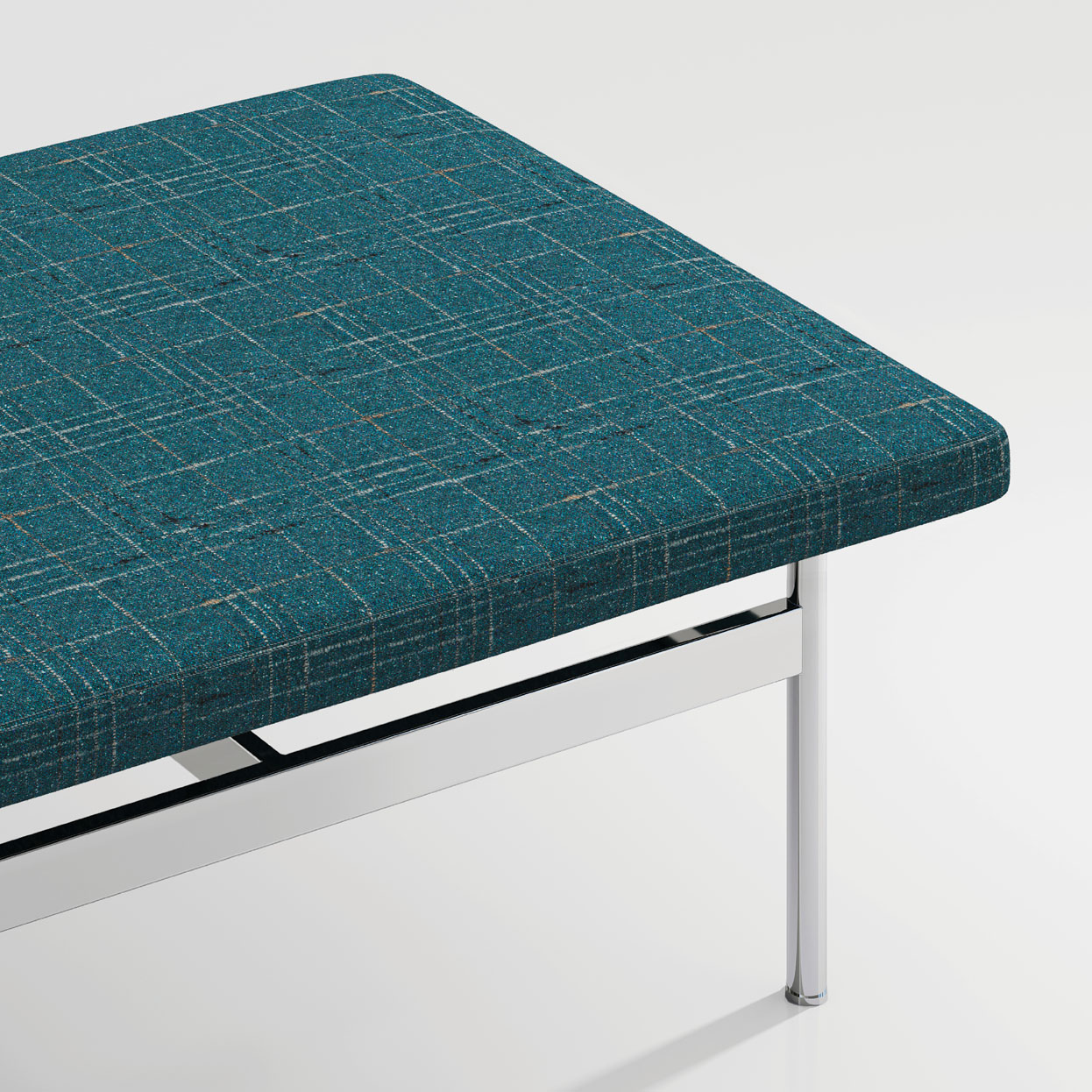 Intersect_3585-944_Blu_Application-1